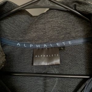 Men's quarterzip pullover